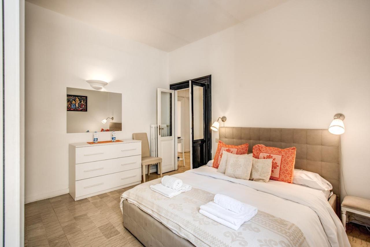 Colonna - Via Del Corso Big Apartment Rome